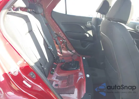 2025 Hyundai Venue Sel z USA, uszkodzony, nr VIN KMHRC8A37SU400022